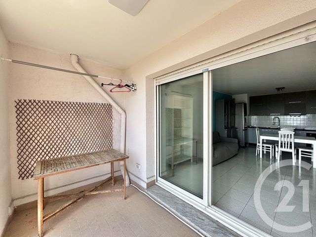 Appartement F2 à louer - 2 pièces - 45.44 m2 - ROQUEBRUNE CAP MARTIN - 06 - PROVENCE-ALPES-COTE-D-AZUR - Century 21 Agence Molière