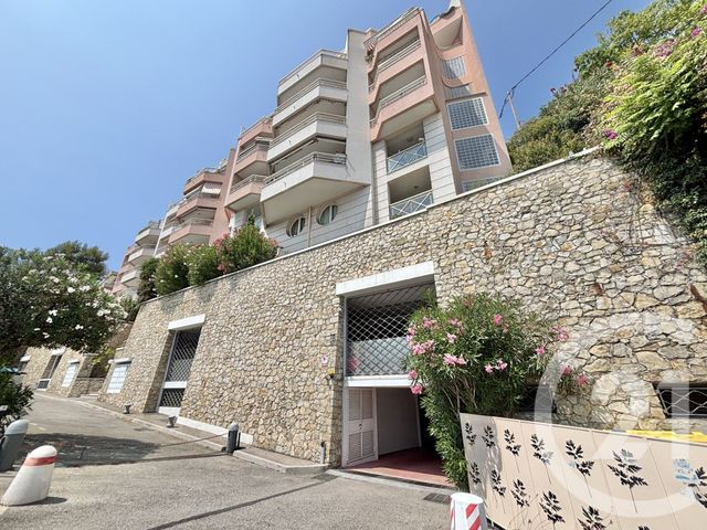 Appartement F2 à louer - 2 pièces - 45.44 m2 - ROQUEBRUNE CAP MARTIN - 06 - PROVENCE-ALPES-COTE-D-AZUR - Century 21 Agence Molière