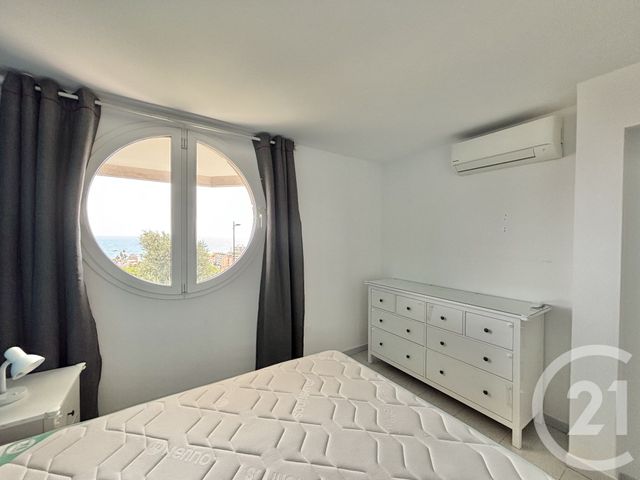 Appartement F2 à louer - 2 pièces - 45.44 m2 - ROQUEBRUNE CAP MARTIN - 06 - PROVENCE-ALPES-COTE-D-AZUR - Century 21 Agence Molière