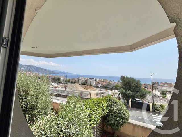 Appartement F2 à louer - 2 pièces - 45.44 m2 - ROQUEBRUNE CAP MARTIN - 06 - PROVENCE-ALPES-COTE-D-AZUR - Century 21 Agence Molière