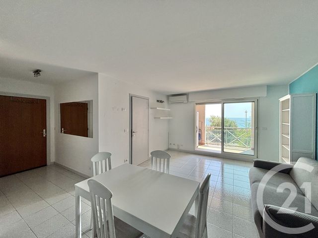 Appartement F2 à louer - 2 pièces - 45.44 m2 - ROQUEBRUNE CAP MARTIN - 06 - PROVENCE-ALPES-COTE-D-AZUR - Century 21 Agence Molière