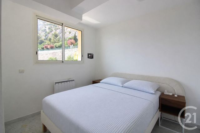 Appartement F3 à vendre - 3 pièces - 46.0 m2 - ROQUEBRUNE CAP MARTIN - 06 - PROVENCE-ALPES-COTE-D-AZUR - Century 21 Agence Molière