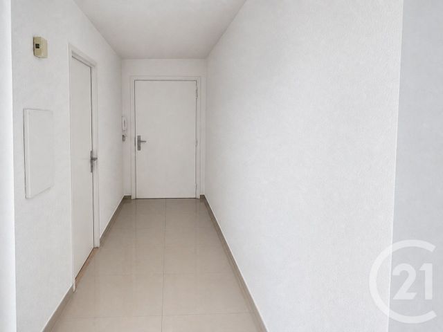 Appartement F2 à vendre - 2 pièces - 49.1 m2 - ROQUEBRUNE CAP MARTIN - 06 - PROVENCE-ALPES-COTE-D-AZUR - Century 21 Agence Molière