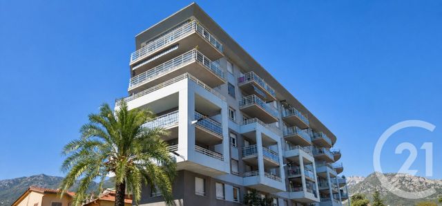 Appartement F2 à vendre - 2 pièces - 49.1 m2 - ROQUEBRUNE CAP MARTIN - 06 - PROVENCE-ALPES-COTE-D-AZUR - Century 21 Agence Molière