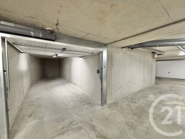 Appartement F3 à louer - 3 pièces - 55.21 m2 - ROQUEBRUNE CAP MARTIN - 06 - PROVENCE-ALPES-COTE-D-AZUR - Century 21 Agence Molière