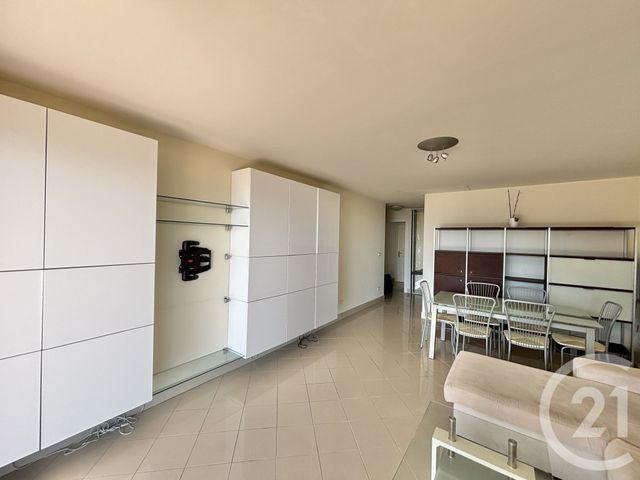 Appartement F2 à louer - 2 pièces - 57.04 m2 - BEAUSOLEIL - 06 - PROVENCE-ALPES-COTE-D-AZUR - Century 21 Agence Molière