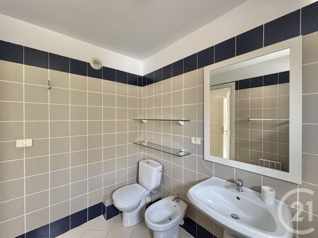 Appartement F2 à louer - 2 pièces - 57.04 m2 - BEAUSOLEIL - 06 - PROVENCE-ALPES-COTE-D-AZUR - Century 21 Agence Molière