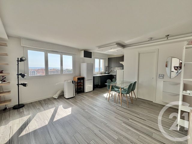 Appartement F2 à louer - 2 pièces - 42.74 m2 - MENTON - 06 - PROVENCE-ALPES-COTE-D-AZUR - Century 21 Agence Molière