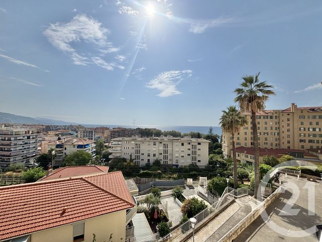 Appartement F2 à louer - 2 pièces - 42.74 m2 - MENTON - 06 - PROVENCE-ALPES-COTE-D-AZUR - Century 21 Agence Molière