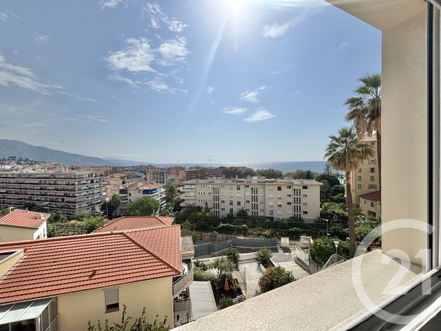 Appartement F2 à louer - 2 pièces - 42.74 m2 - MENTON - 06 - PROVENCE-ALPES-COTE-D-AZUR - Century 21 Agence Molière