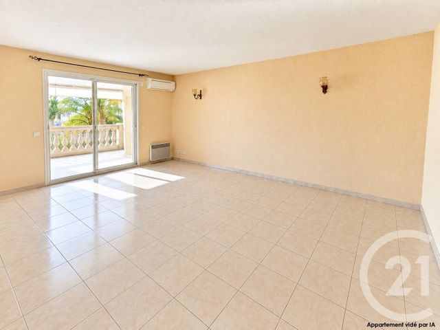 Appartement F3 à vendre - 3 pièces - 66.82 m2 - ROQUEBRUNE CAP MARTIN - 06 - PROVENCE-ALPES-COTE-D-AZUR - Century 21 Agence Molière