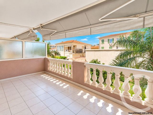 Appartement F3 à vendre - 3 pièces - 66.82 m2 - ROQUEBRUNE CAP MARTIN - 06 - PROVENCE-ALPES-COTE-D-AZUR - Century 21 Agence Molière