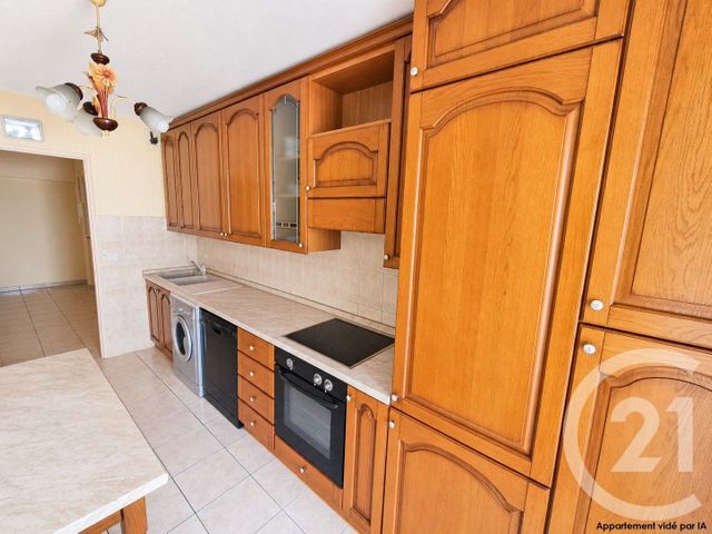 Appartement F3 à vendre - 3 pièces - 66.82 m2 - ROQUEBRUNE CAP MARTIN - 06 - PROVENCE-ALPES-COTE-D-AZUR - Century 21 Agence Molière