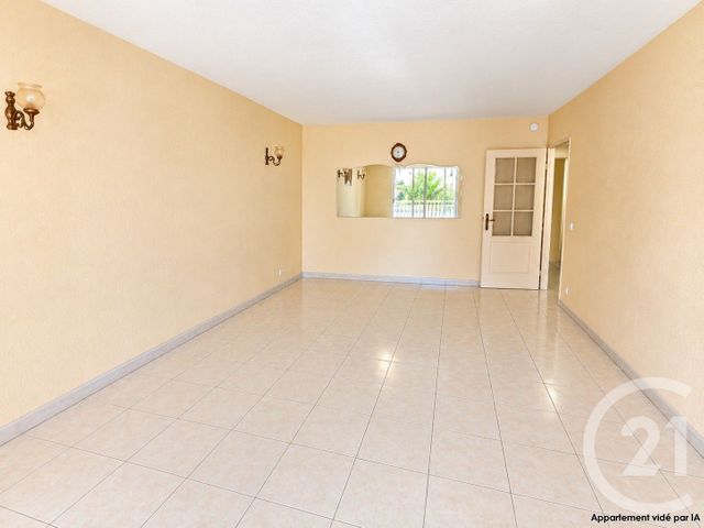 Appartement F3 à vendre - 3 pièces - 66.82 m2 - ROQUEBRUNE CAP MARTIN - 06 - PROVENCE-ALPES-COTE-D-AZUR - Century 21 Agence Molière