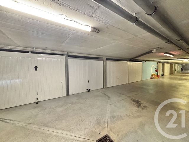 parking à louer - 13.0 m2 - ROQUEBRUNE CAP MARTIN - 06 - PROVENCE-ALPES-COTE-D-AZUR - Century 21 Agence Molière