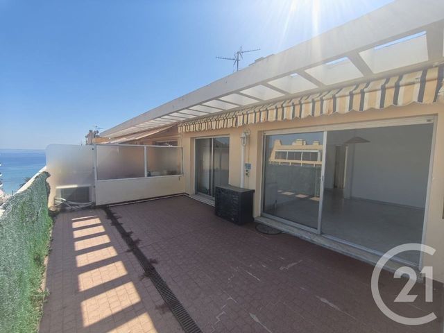 Appartement F3 à vendre - 3 pièces - 56.69 m2 - ROQUEBRUNE CAP MARTIN - 06 - PROVENCE-ALPES-COTE-D-AZUR - Century 21 Agence Molière