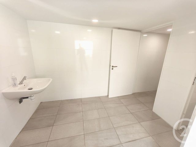 Appartement F2 à vendre - 2 pièces - 42.27 m2 - EZE - 06 - PROVENCE-ALPES-COTE-D-AZUR - Century 21 Agence Molière