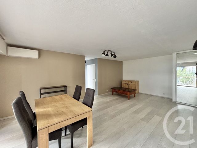 Appartement F2 à louer - 2 pièces - 54.38 m2 - MENTON - 06 - PROVENCE-ALPES-COTE-D-AZUR - Century 21 Agence Molière