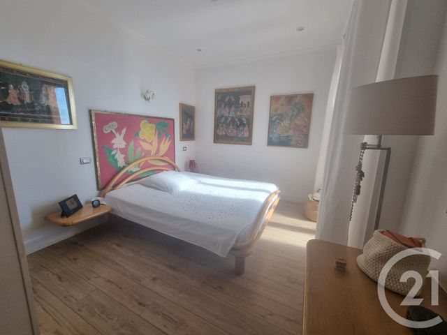 Appartement à vendre - 3 pièces - 95.0 m2 - BEAUSOLEIL - 06 - PROVENCE-ALPES-COTE-D-AZUR - Century 21 Agence Molière