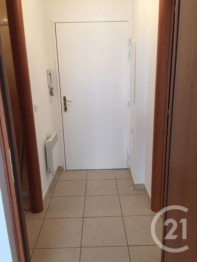 Appartement F2 à louer - 2 pièces - 36.86 m2 - ROQUEBRUNE CAP MARTIN - 06 - PROVENCE-ALPES-COTE-D-AZUR - Century 21 Agence Molière