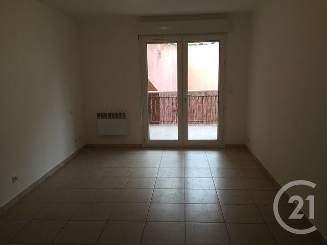 Appartement F2 à louer - 2 pièces - 36.86 m2 - ROQUEBRUNE CAP MARTIN - 06 - PROVENCE-ALPES-COTE-D-AZUR - Century 21 Agence Molière
