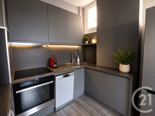 Appartement F3 à louer - 3 pièces - 49.31 m2 - ROQUEBRUNE CAP MARTIN - 06 - PROVENCE-ALPES-COTE-D-AZUR - Century 21 Agence Molière