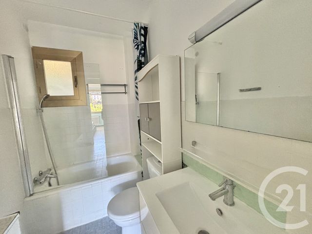 Appartement F2 à louer - 2 pièces - 53.29 m2 - MENTON - 06 - PROVENCE-ALPES-COTE-D-AZUR - Century 21 Agence Molière