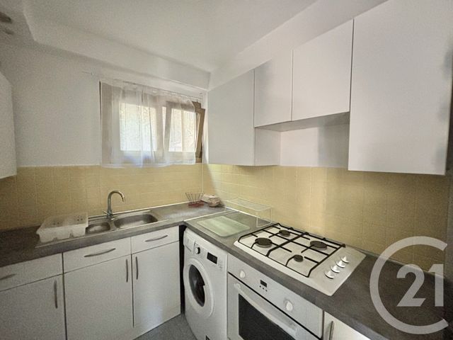 Appartement F2 à louer - 2 pièces - 53.29 m2 - MENTON - 06 - PROVENCE-ALPES-COTE-D-AZUR - Century 21 Agence Molière