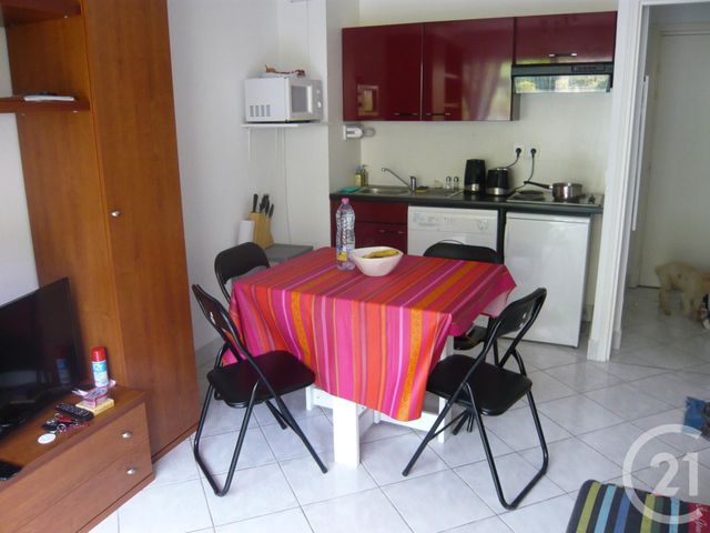 Appartement F2 à vendre - 2 pièces - 29.0 m2 - MENTON - 06 - PROVENCE-ALPES-COTE-D-AZUR - Century 21 Agence Molière Appartement F2 à vendre - 2 pièces - 29.0 m2 - MENTON - 06 - PROVENCE-ALPES-COTE-D-AZUR - Century 21 Agence Molière