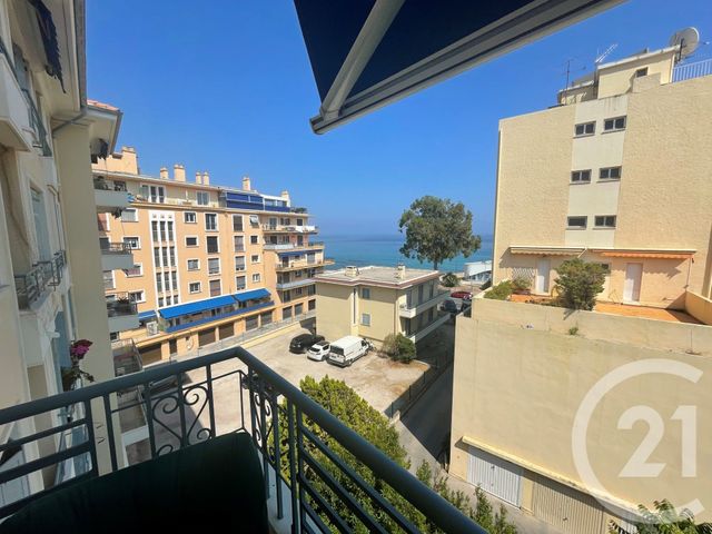 Appartement F3 à vendre - 3 pièces - 52.64 m2 - ROQUEBRUNE CAP MARTIN - 06 - PROVENCE-ALPES-COTE-D-AZUR - Century 21 Agence Molière