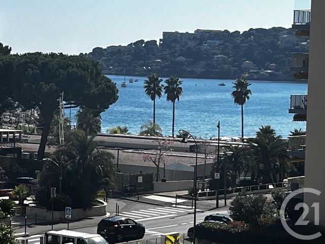 Appartement F3 à vendre - 3 pièces - 52.64 m2 - ROQUEBRUNE CAP MARTIN - 06 - PROVENCE-ALPES-COTE-D-AZUR - Century 21 Agence Molière