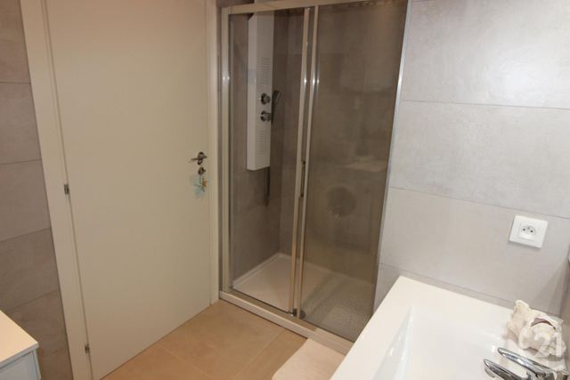 Afficher la photo en grand Appartement F2 à vendre - 2 pièces - 29.0 m2 - MENTON - 06 - PROVENCE-ALPES-COTE-D-AZUR - Century 21 Agence Molière
