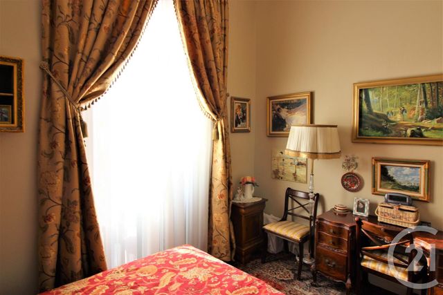 Afficher la photo en grand Appartement F5 à vendre - 5 pièces - 140.0 m2 - MENTON - 06 - PROVENCE-ALPES-COTE-D-AZUR - Century 21 Agence Molière