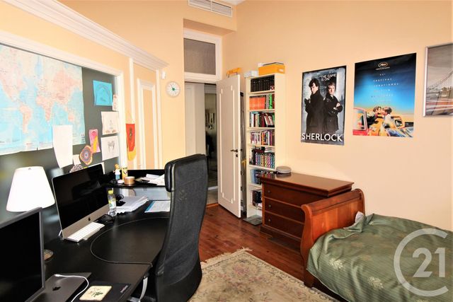 Afficher la photo en grand Appartement F5 à vendre - 5 pièces - 140.0 m2 - MENTON - 06 - PROVENCE-ALPES-COTE-D-AZUR - Century 21 Agence Molière