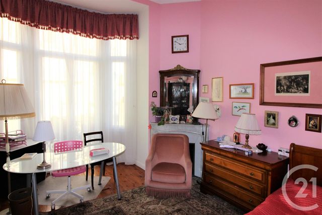 Afficher la photo en grand Appartement F5 à vendre - 5 pièces - 140.0 m2 - MENTON - 06 - PROVENCE-ALPES-COTE-D-AZUR - Century 21 Agence Molière