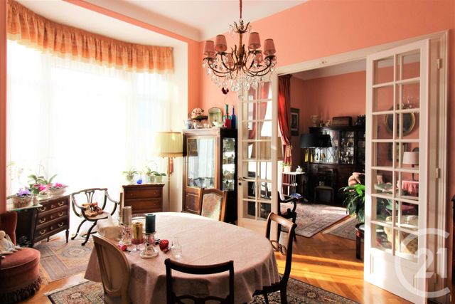 Afficher la photo en grand Appartement F5 à vendre - 5 pièces - 140.0 m2 - MENTON - 06 - PROVENCE-ALPES-COTE-D-AZUR - Century 21 Agence Molière