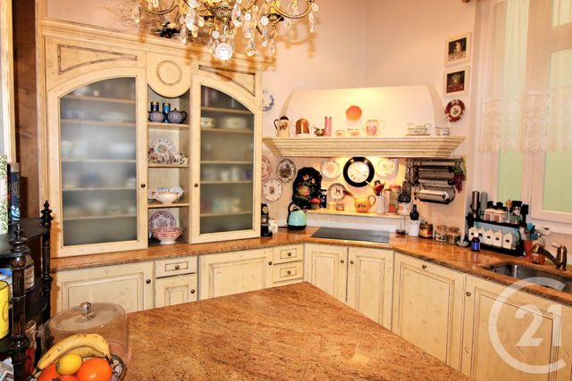 Afficher la photo en grand Appartement F5 à vendre - 5 pièces - 140.0 m2 - MENTON - 06 - PROVENCE-ALPES-COTE-D-AZUR - Century 21 Agence Molière