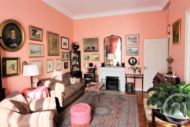 Afficher la photo en grand Appartement F5 à vendre - 5 pièces - 140.0 m2 - MENTON - 06 - PROVENCE-ALPES-COTE-D-AZUR - Century 21 Agence Molière