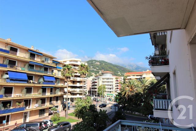 Afficher la photo en grand Appartement F3 à vendre - 3 pièces - 57.0 m2 - MENTON - 06 - PROVENCE-ALPES-COTE-D-AZUR - Century 21 Agence Molière